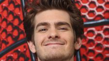 Andrew Garfield talks about being freed from the "prison" of 'The Amazing Spider-Man' movies