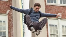 New 'Spider-Man: Homecoming' photo shows Peter Parker in action